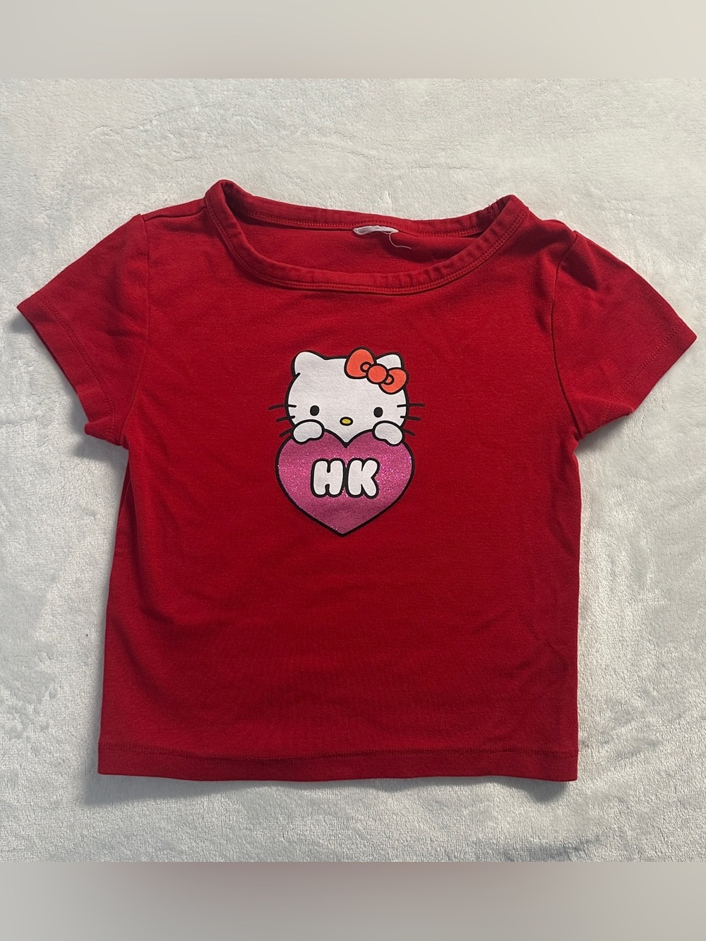HELLO KITTY women's red graphic baby tee, XS-S.